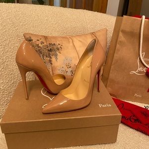 Christian Louboutin - “So Kate” Patent Pointed-Toe Red Sole Pump